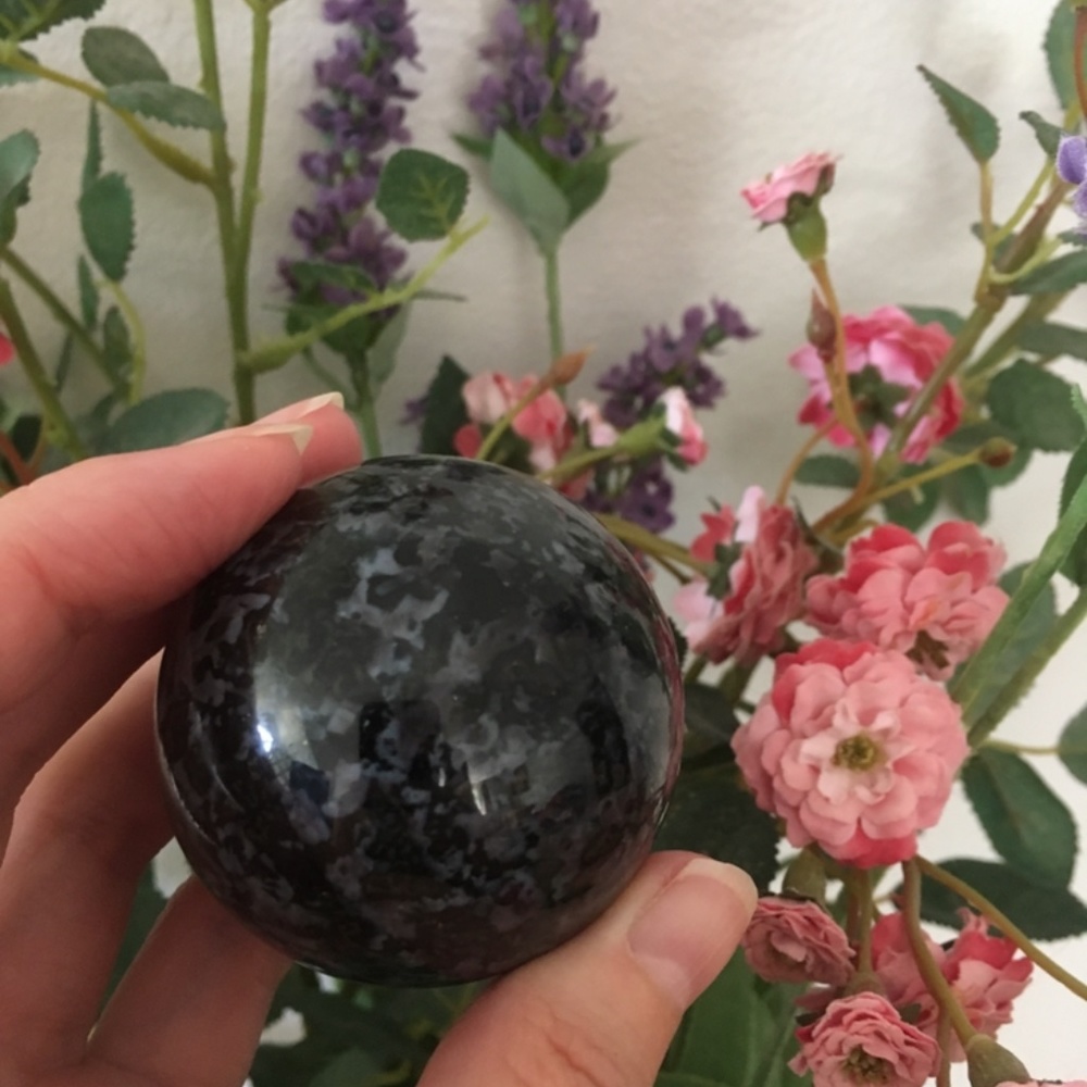 Merlinite Stone - Picture 6 of 7
